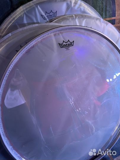 Пластик для бас барабана Remo imperor clear 22