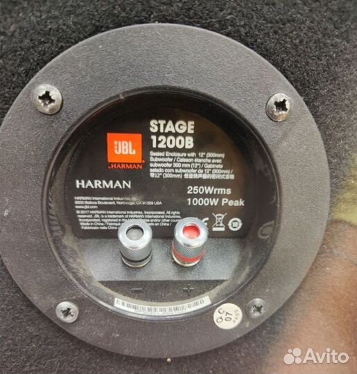 Сабвуфер JBL 1000 watts