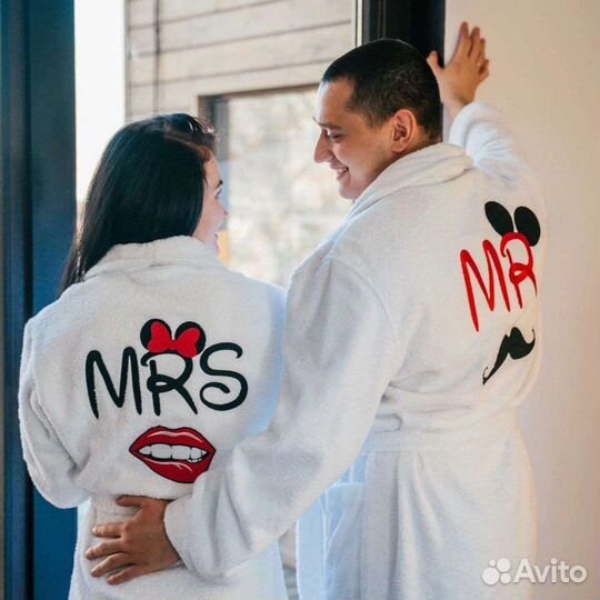 Махровые халаты с именной вышивкой