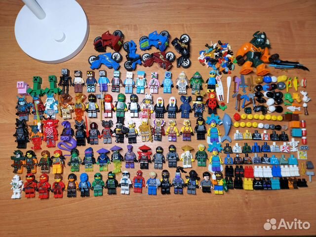 Лего фигурки + ящик с lego купить в Таганроге | Личные вещи | Авито