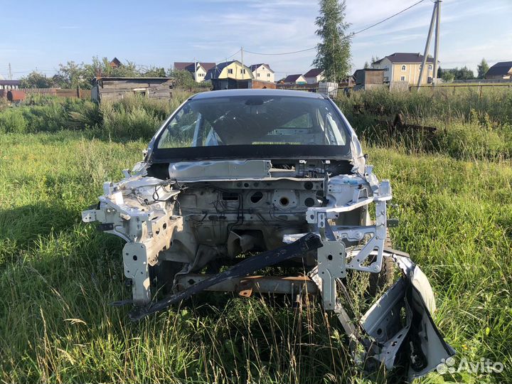 Renault Fluence, 2010 кузов