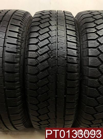 Gislaved Soft Frost 200 215/65 R16 102T