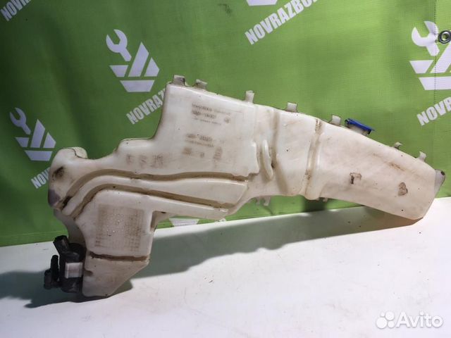 Бачок омывателя лобового стекла Форд Фокус 2 08