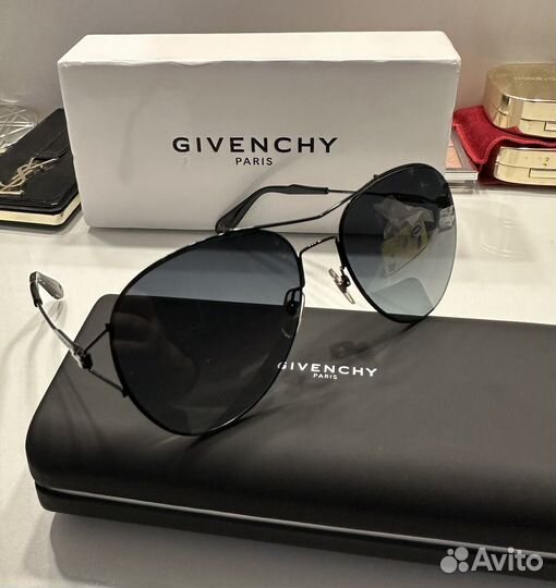 Очки givenchy