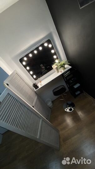 Аренда рабочего места бровист визажист