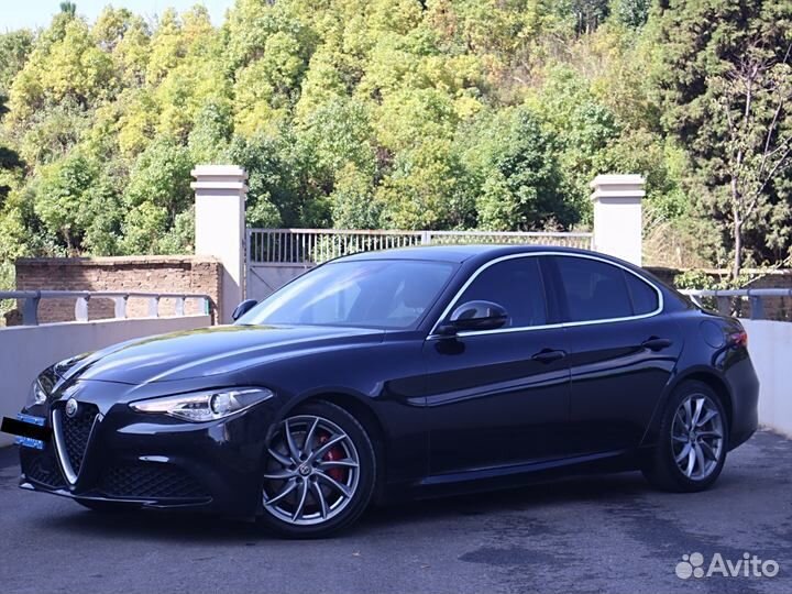 Alfa Romeo Giulia 2.0 AT, 2021, 38 000 км