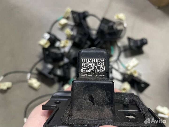 Камера двери багажника Mitsubishi Outlander 3 GF