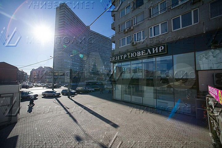 Помещение свободного назначения 220 м²