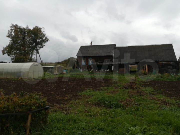 Дом 37 м² на участке 24 сот.