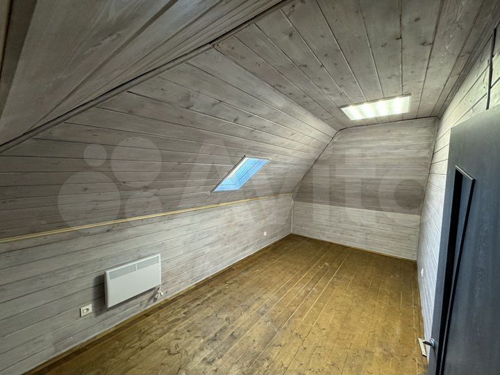 Дом 108 м² на участке 10,5 сот.