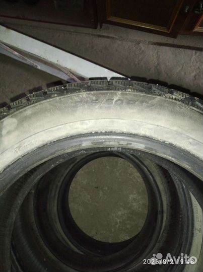 Viatti Brina Nordico V-522 215/50 R17