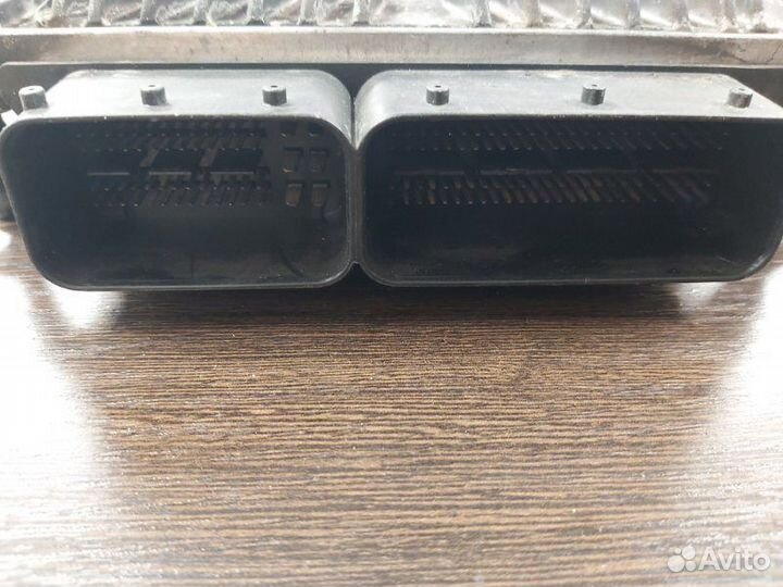 Блок управления двигателем Mercedes R 350 W251