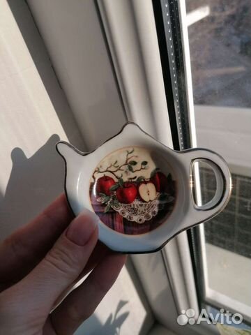 Подставка (блюдце)