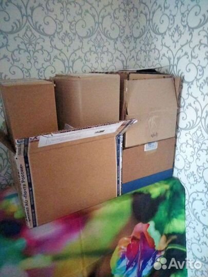 Коробки картонные бу