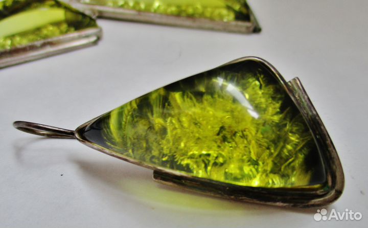 Колье и сережки из натурального янтаря в серебре