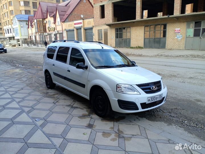 LADA largus 7 мест