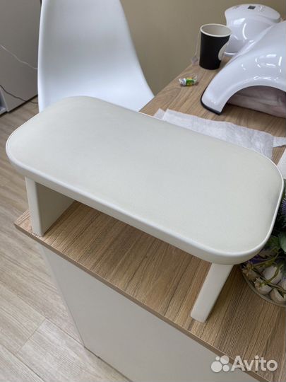 Подставка для маникюра