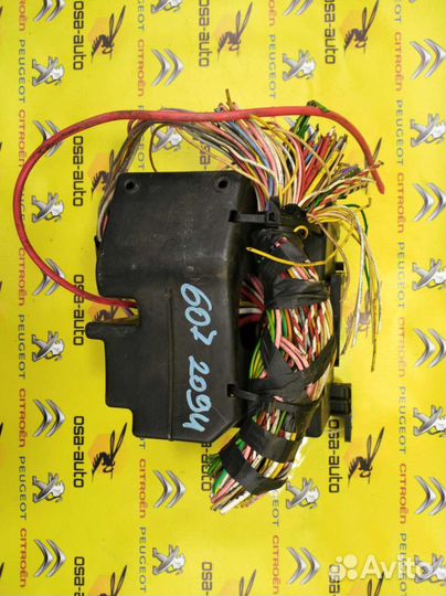 Блок предохранителей BSM peugeot 607