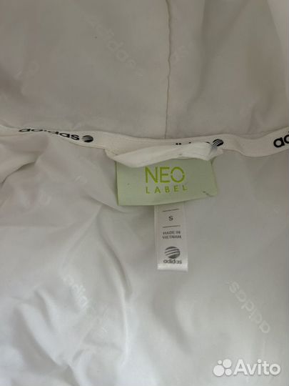Куртка женская adidas neo S