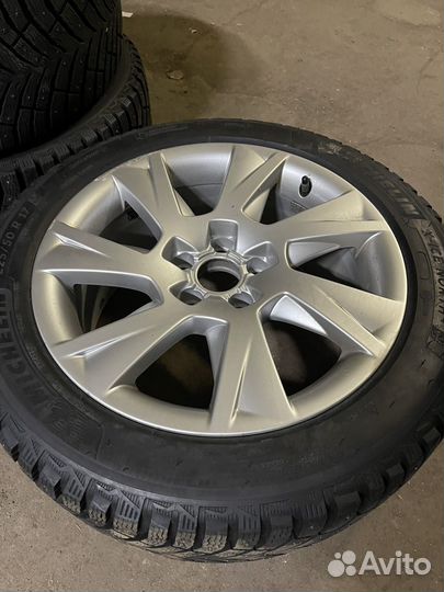 Michelin X-Ice North 4 225/50 R17 98T