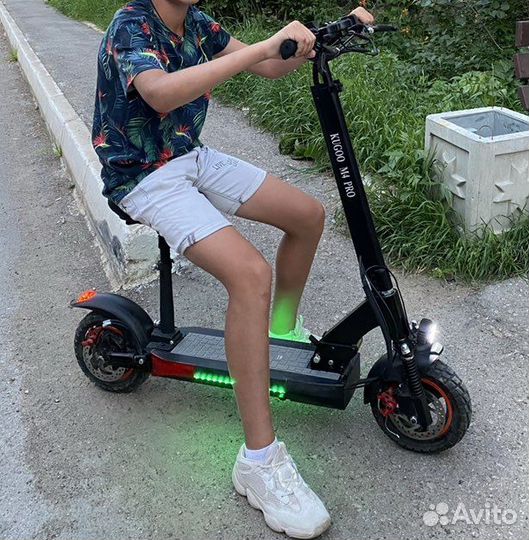 Электросамокат kugoo m4 pro 18 ah