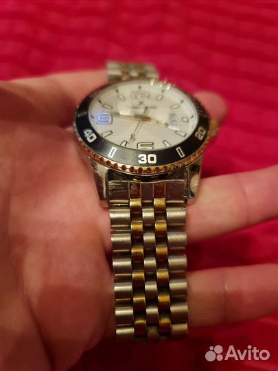 Часы Daniel Klein