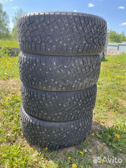 Continental IceContact 2 215/50 R17 95