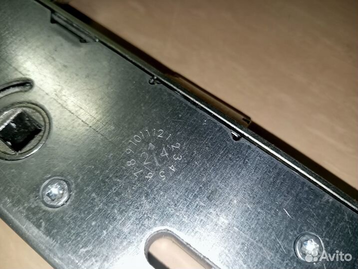 Замок врезной многозапорный с ригелем для пвх двер