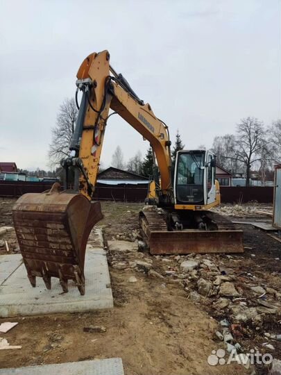 Аренда гусеничного полноповоротного экскаватора