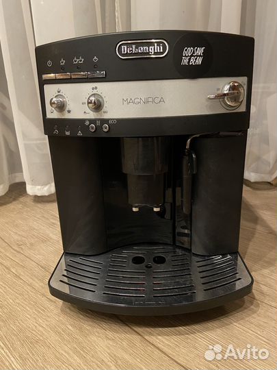 Кофемашина delonghi magnifica