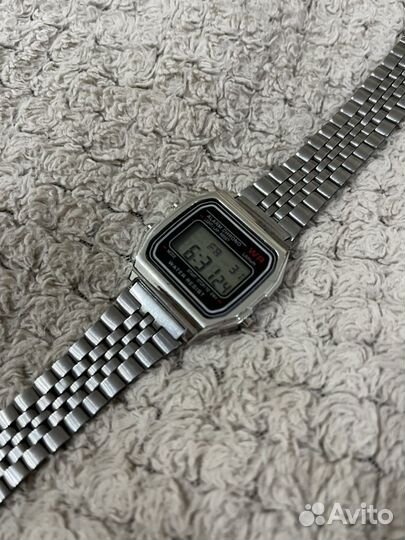 Наручные часы casio