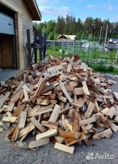 Дрова сухие навалом