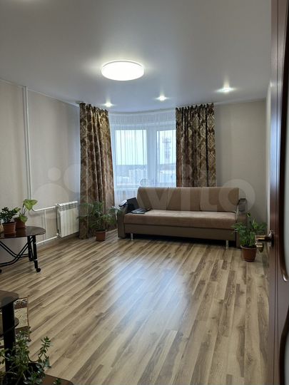 2-к. квартира, 49,2 м², 8/9 эт.