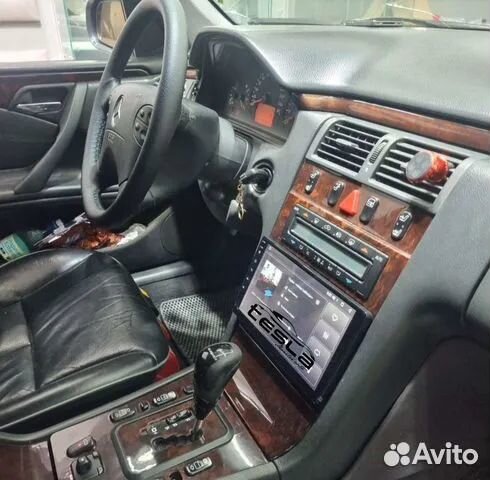 Магнитола на Mercedes w210 очкарик android 10