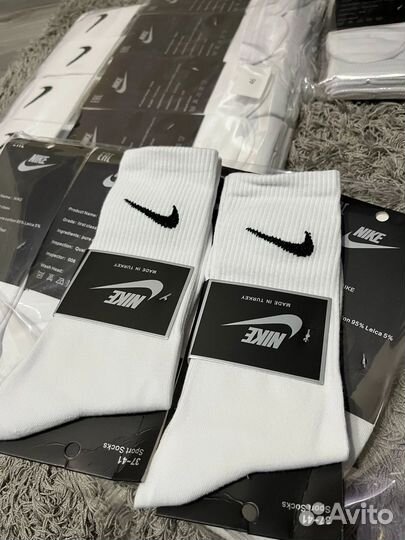 Носки nike высокие белые