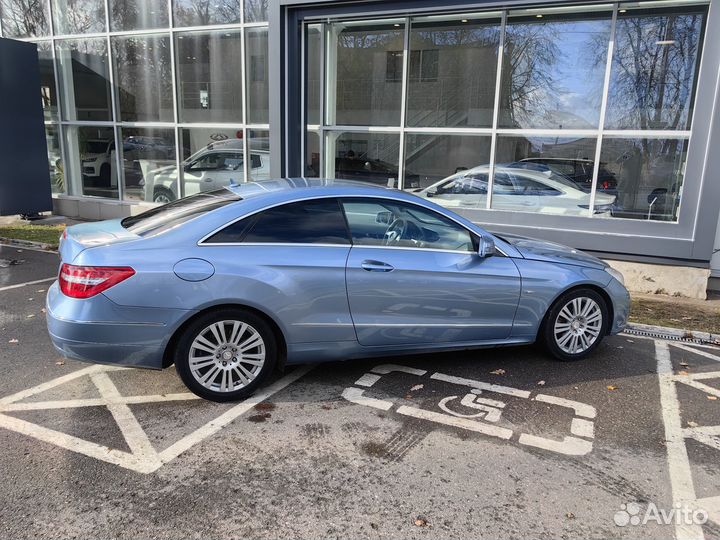 Mercedes-Benz E-класс 1.8 AT, 2011, 302 075 км