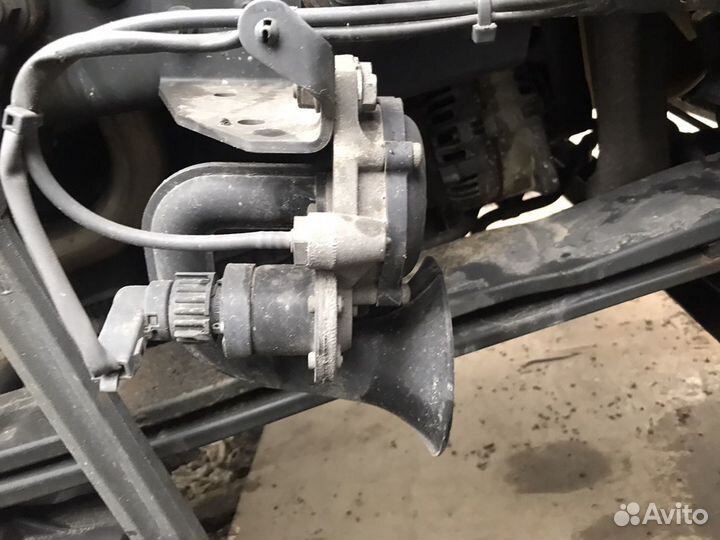 Воздушный сигнал Mercedes Benz Actros