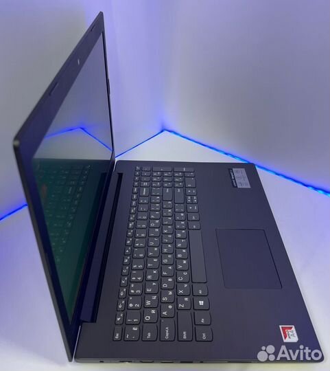 Ноутбук Lenovo ideapad 330