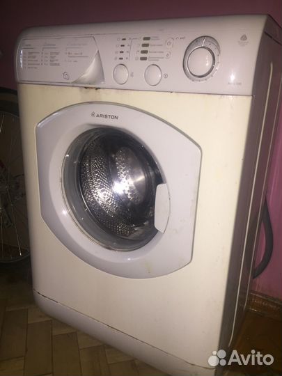 Стиральная машина на запчасти ariston Avsl 100