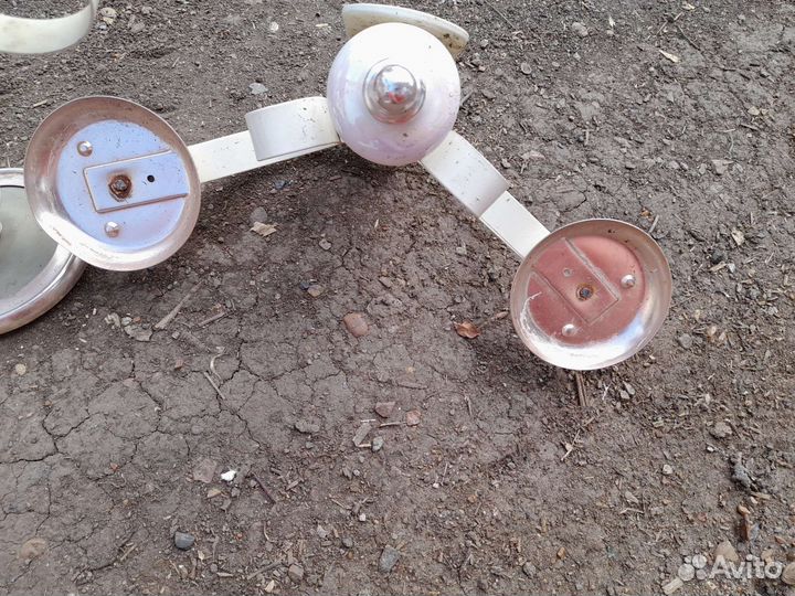 Светильник фарфоровый