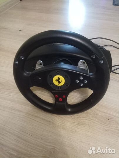 Игровой руль ThrustMaster Ferrari