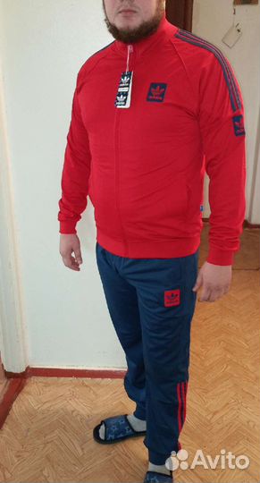 Спортивный костюм от 44 до 62.Адидас