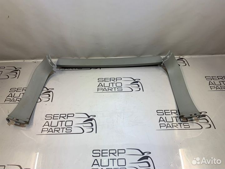 Обшивка двери багажника Suzuki Grand Vitara JT