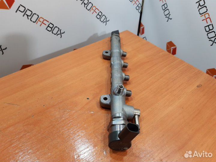 Топливная рампа Mercedes Glc X253 OM651 2.2 CDI