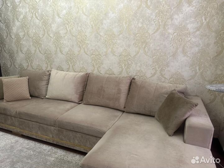 Угловой диван