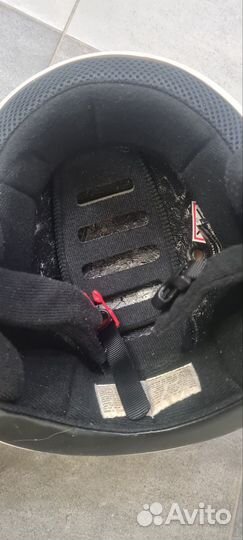 Горнолыжный шлем