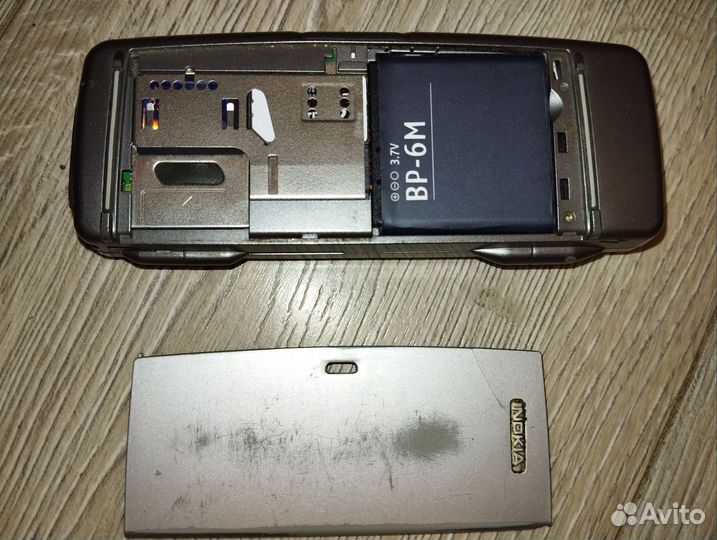 Телефон Nokia 9300i