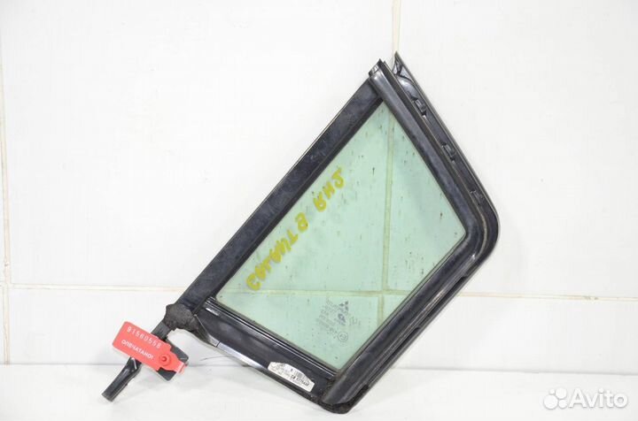 Форточка двери задняя правая Mitsubishi Galant DJ1