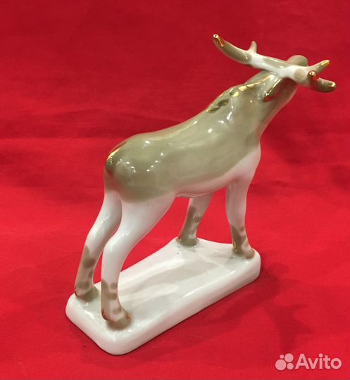 Статуэтка фарфоровая. Лось. СССР