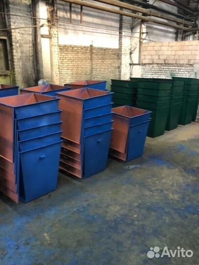 Мусорный контейнер